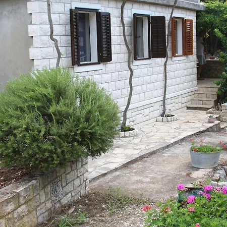 Secluded Fisherman'S Cottage Cove Rasohatica, Korcula - 9233 Holiday home *